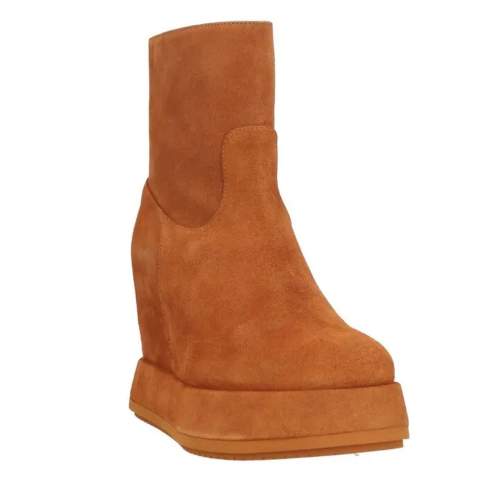 Paloma Barcelo Ivey Crosta Hidden Wedge Leather Ankle Bootie Size 38/US 8